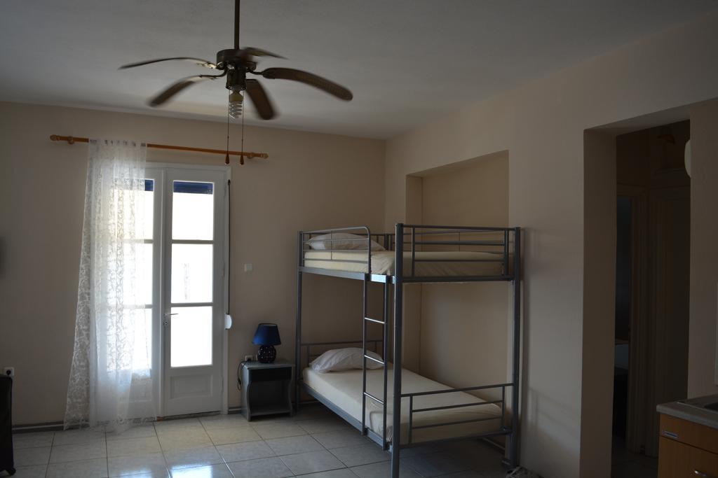 Iro Apartments Paralia Agias Foteinis Ngoại thất bức ảnh
